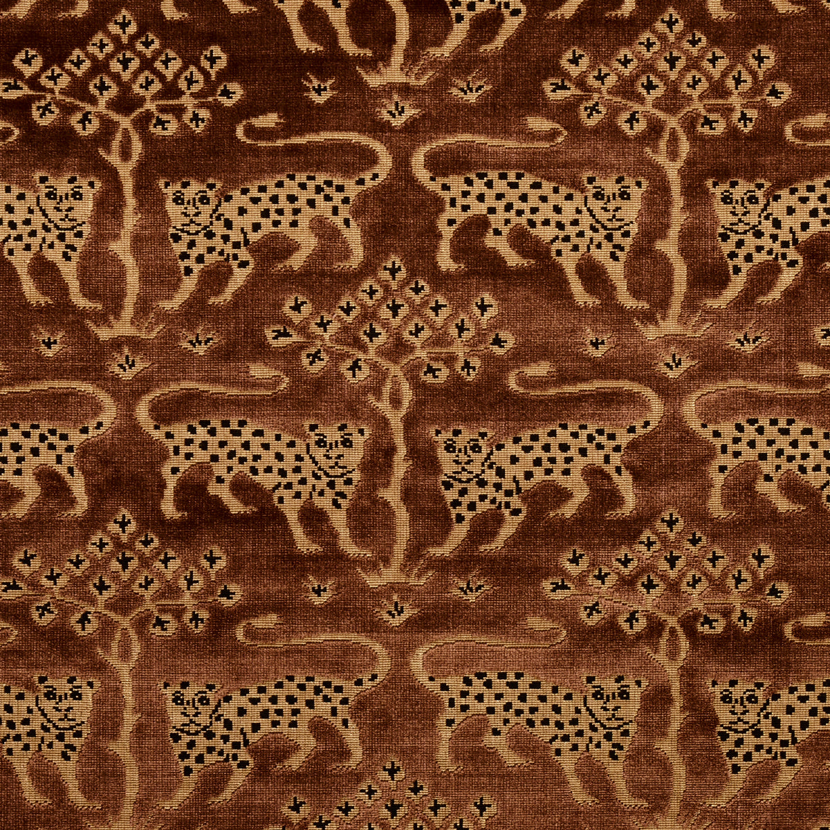 WOODLAND LEOPARD VELVET SEPIA