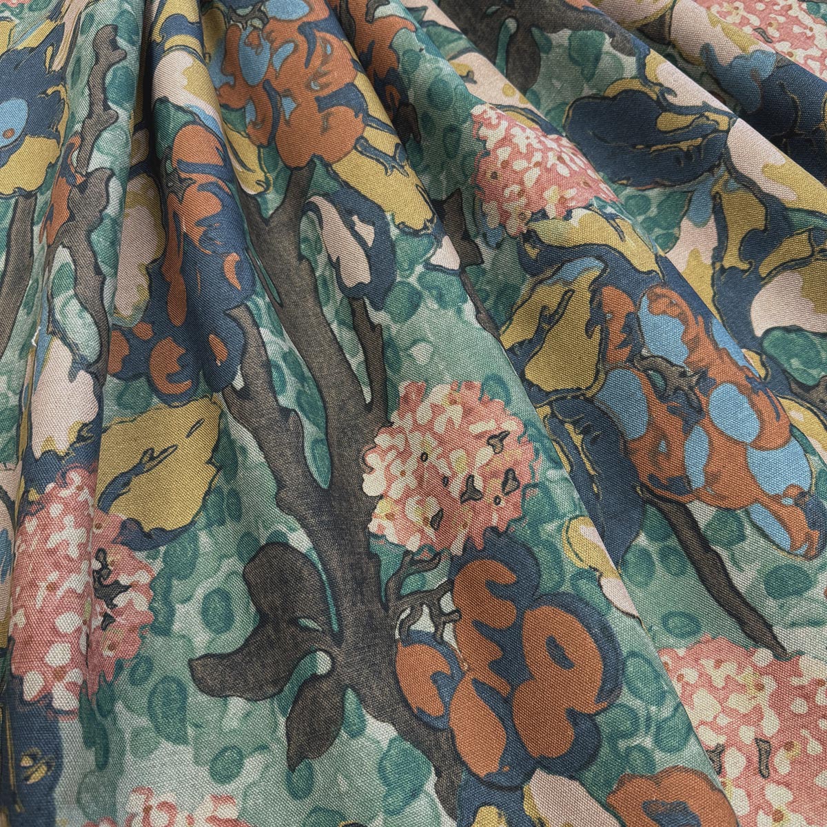 MagFabrics CHITZA GARDEN  | Atlanta Fabrics