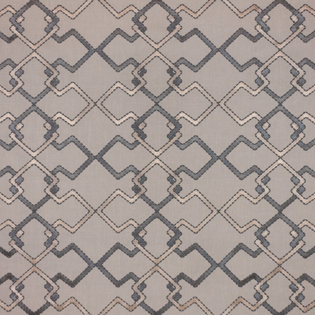 RM Coco Interlock Trellis Sterling Fabric | Atlanta Fabrics