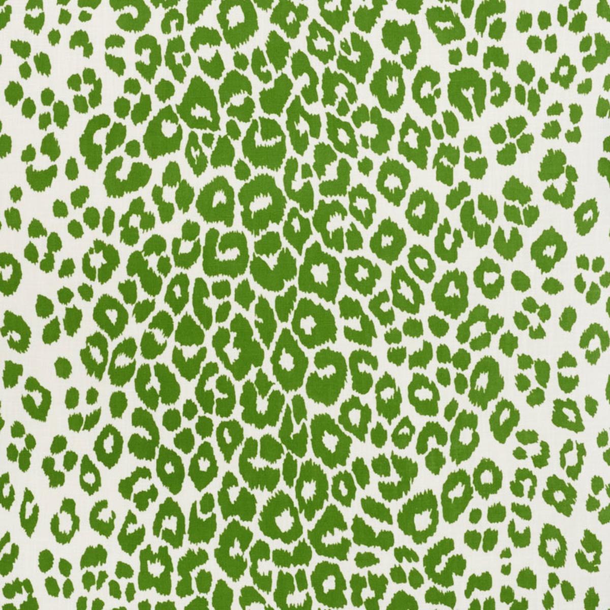 ICONIC LEOPARD INDOOR/OUTDOOR GREEN
