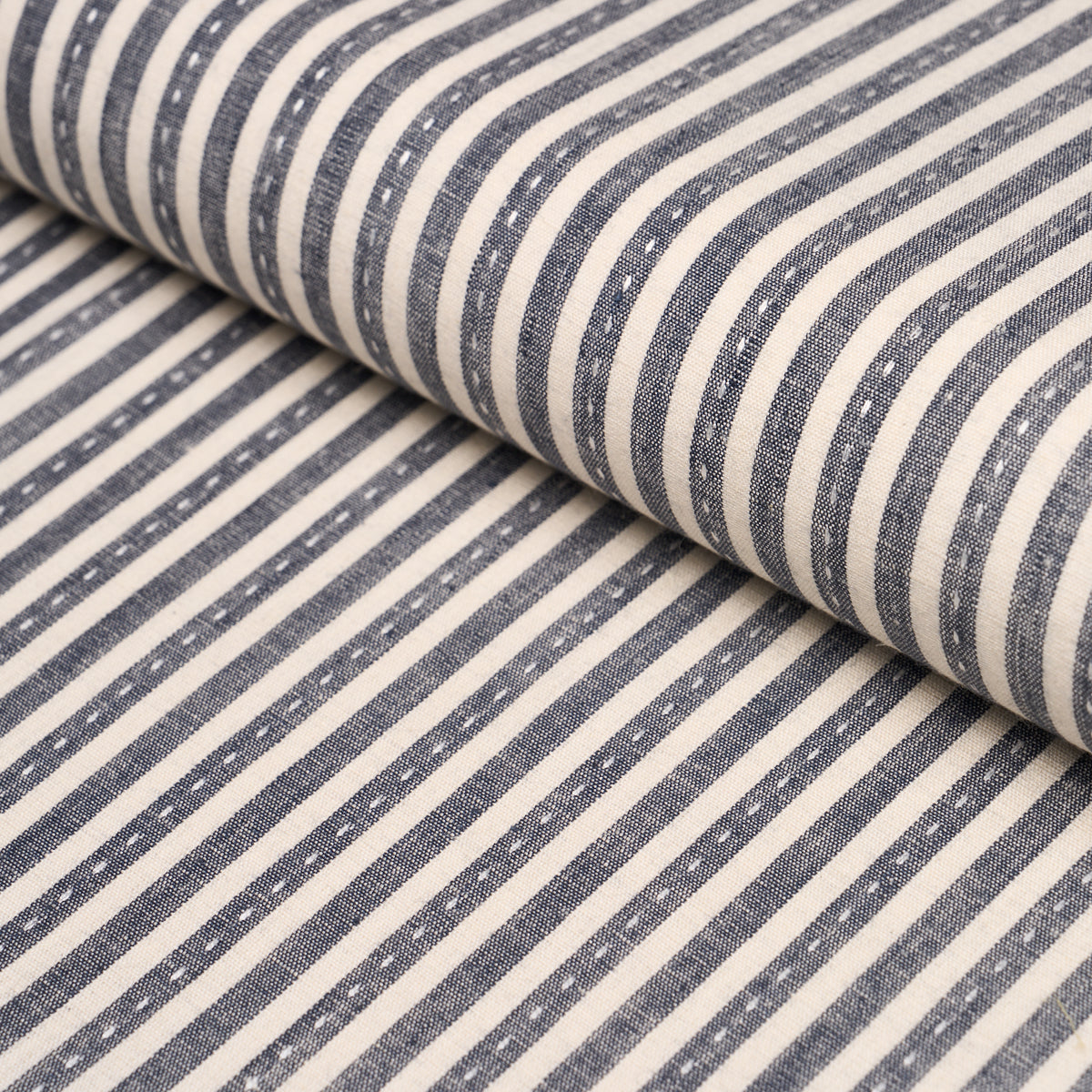 MATHIS TICKING STRIPE CARBON