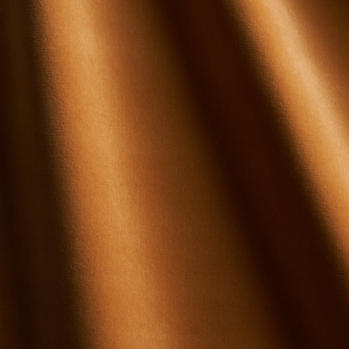 GAINSBOROUGH VELVET MOCHA