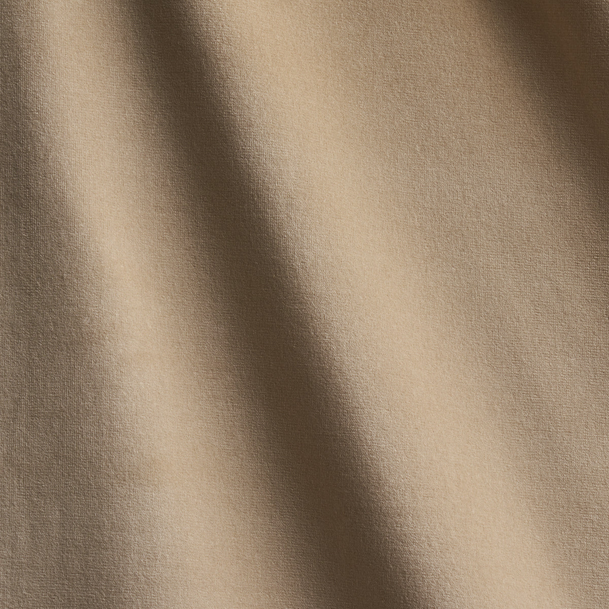 GAINSBOROUGH VELVET BISQUE
