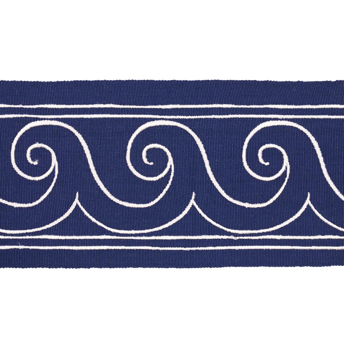 SCHUMACHER GREEK WAVES TRIM WHITE ON NAVY TRIM | Atlanta Fabrics