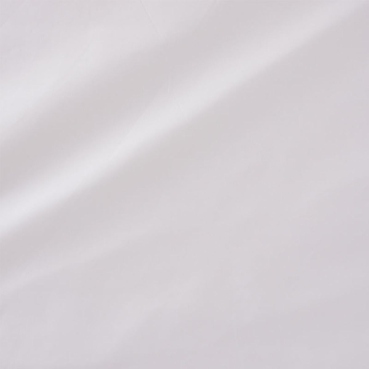 SCHUMACHER CECIL COTTON CHINTZ WHITE FABRIC | Atlanta Fabrics