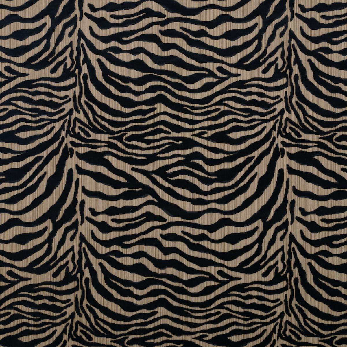 REGINE STRIE VELVET EBONY