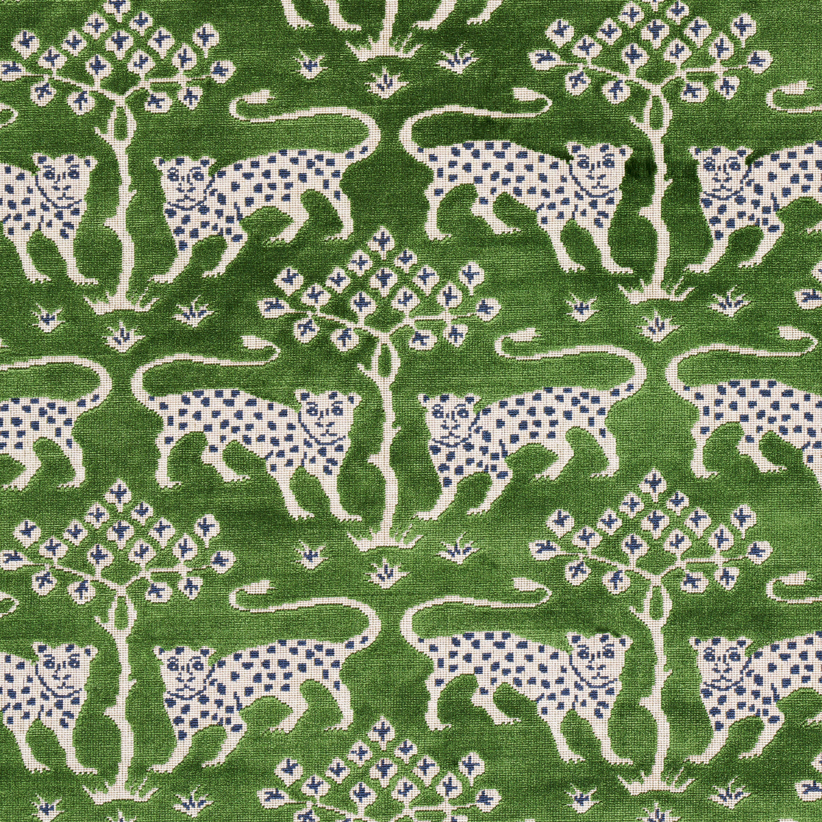 WOODLAND LEOPARD VELVET EMERALD