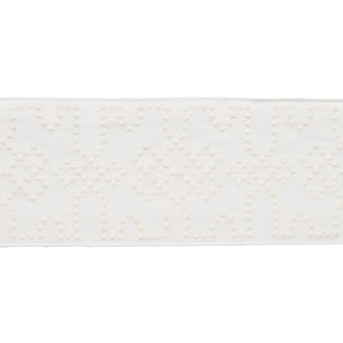 KNOTTED TRELLIS TAPE WHITE ON WHITE