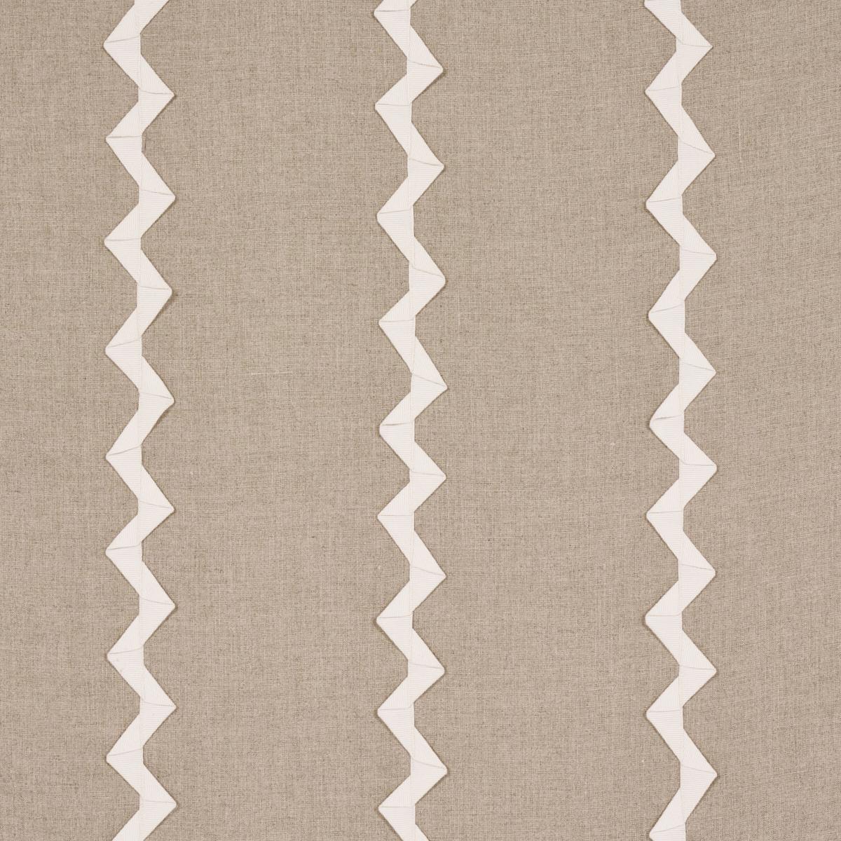 LAZARE APPLIQUÌä IVORY ON NATURAL