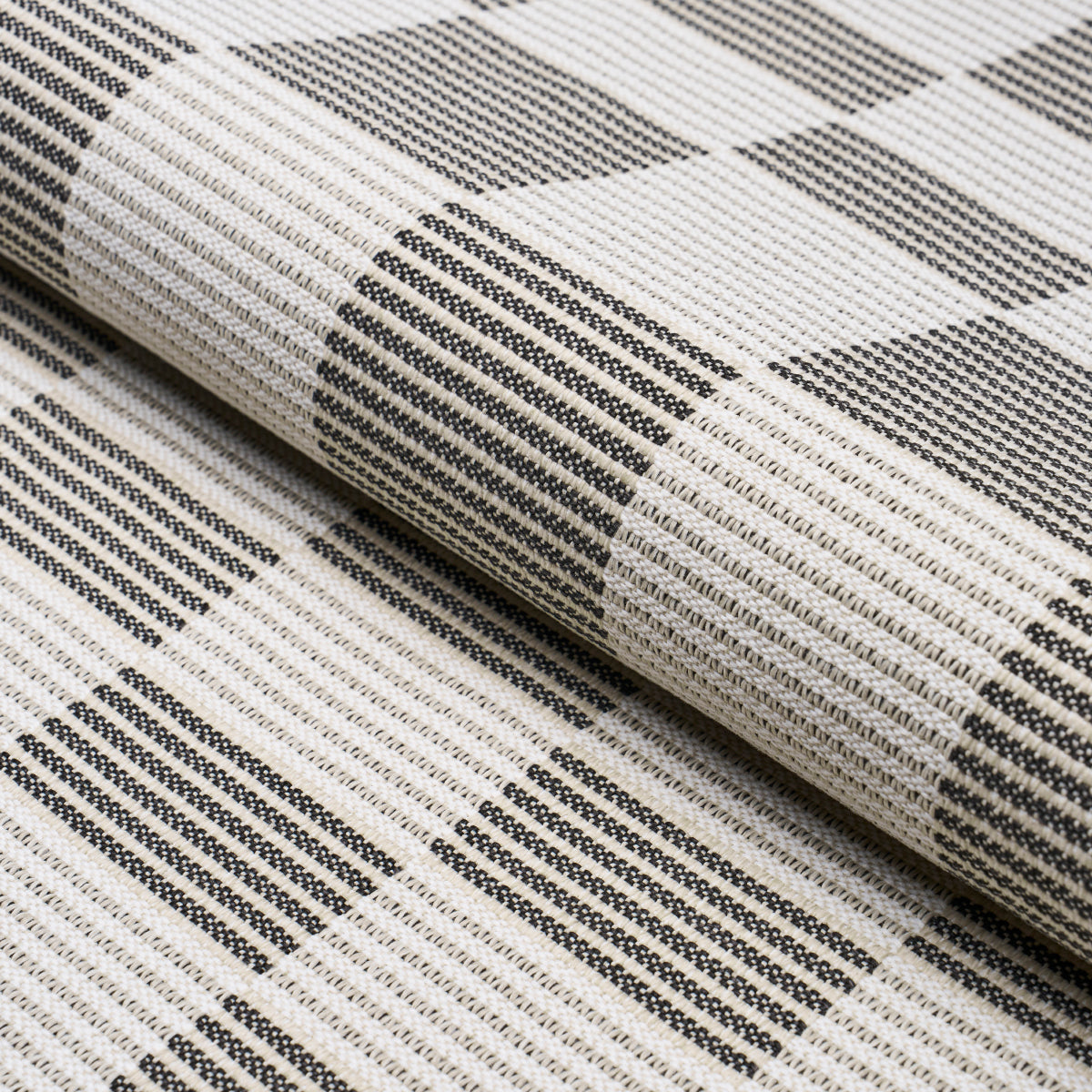 MORRO INDOOR/OUTDOOR GRAPHITE