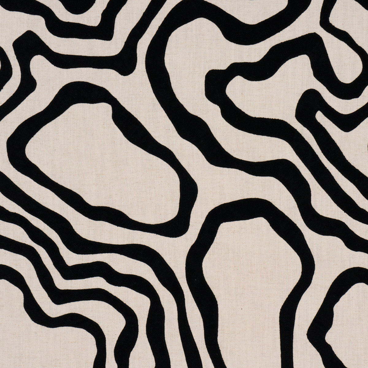 DEFEO EMBROIDERY NOIR