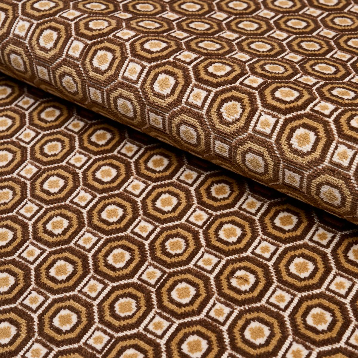 TRIANON CUT VELVET BISQUE