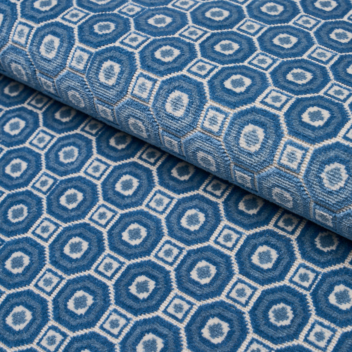 TRIANON CUT VELVET AZUR