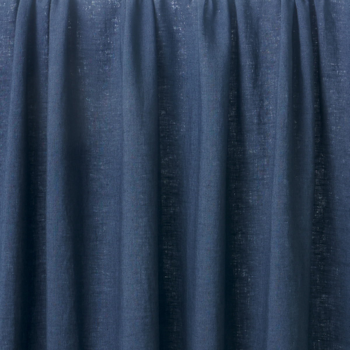 LESLIE STONEWASHED SHEER NAVY