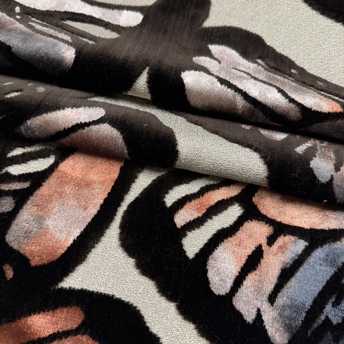 MagFabrics AVIANNA JEWEL  | Atlanta Fabrics