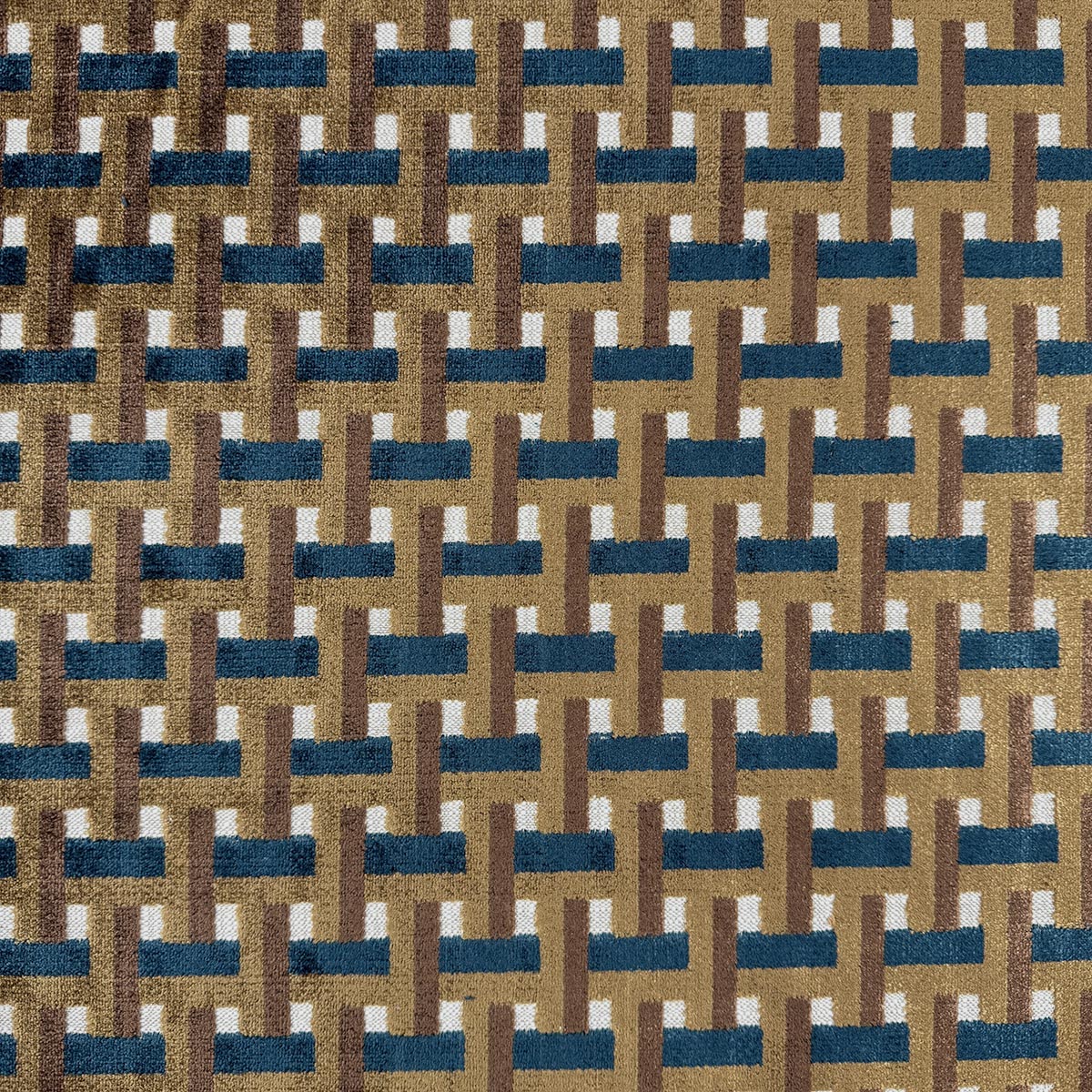CROSSINGS BRONZE