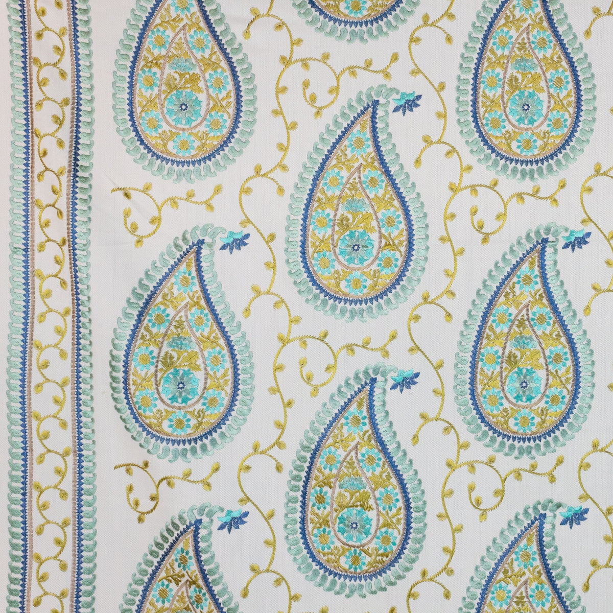 Kadiri Paisley Border Mineral