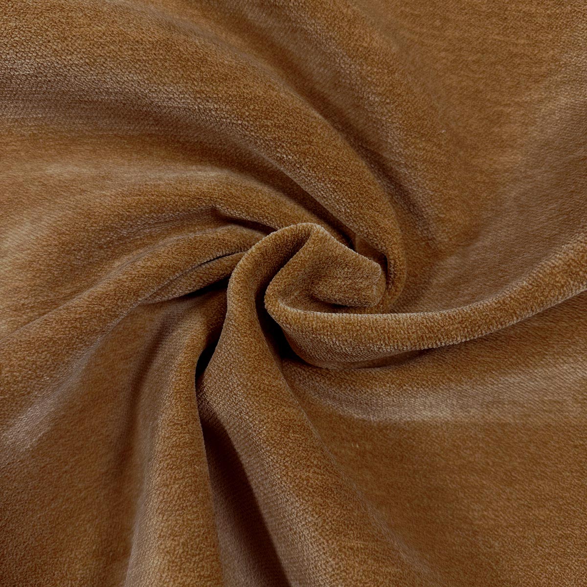 LAVISHE BRONZE