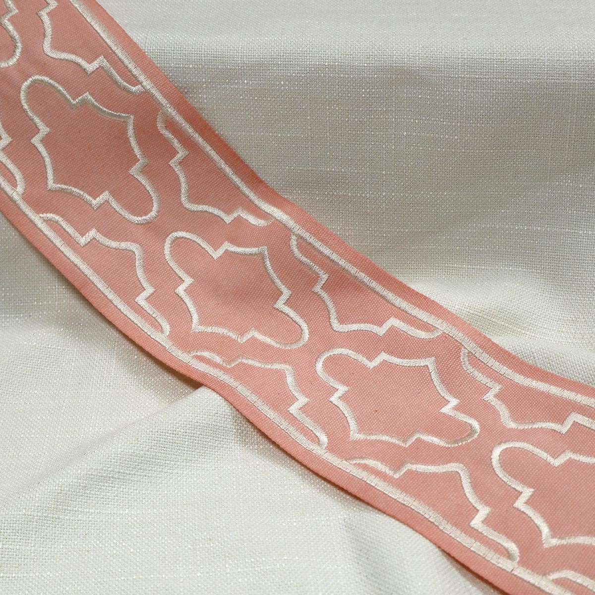 LINDY EMB TAPE PINK