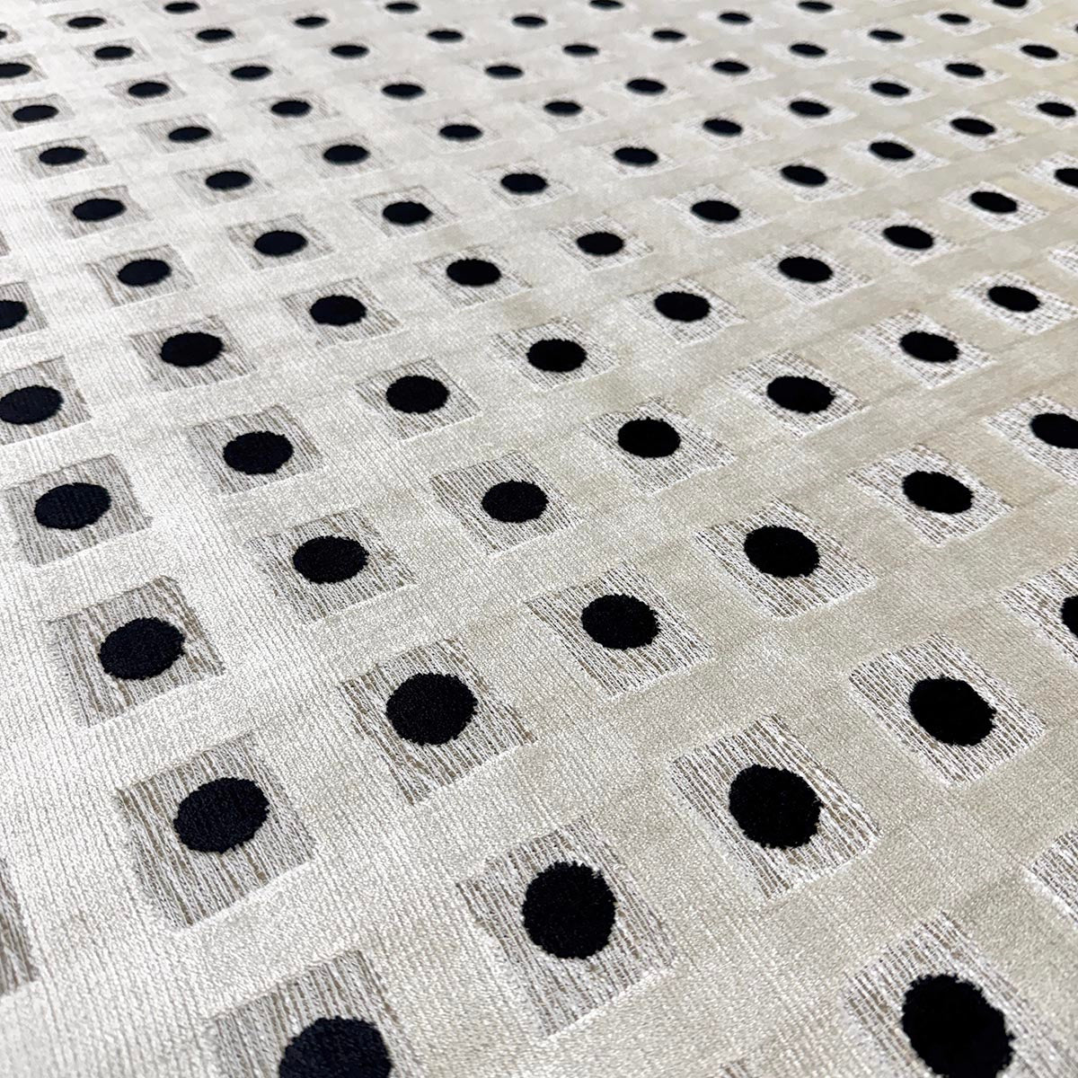 REMY DOMINO