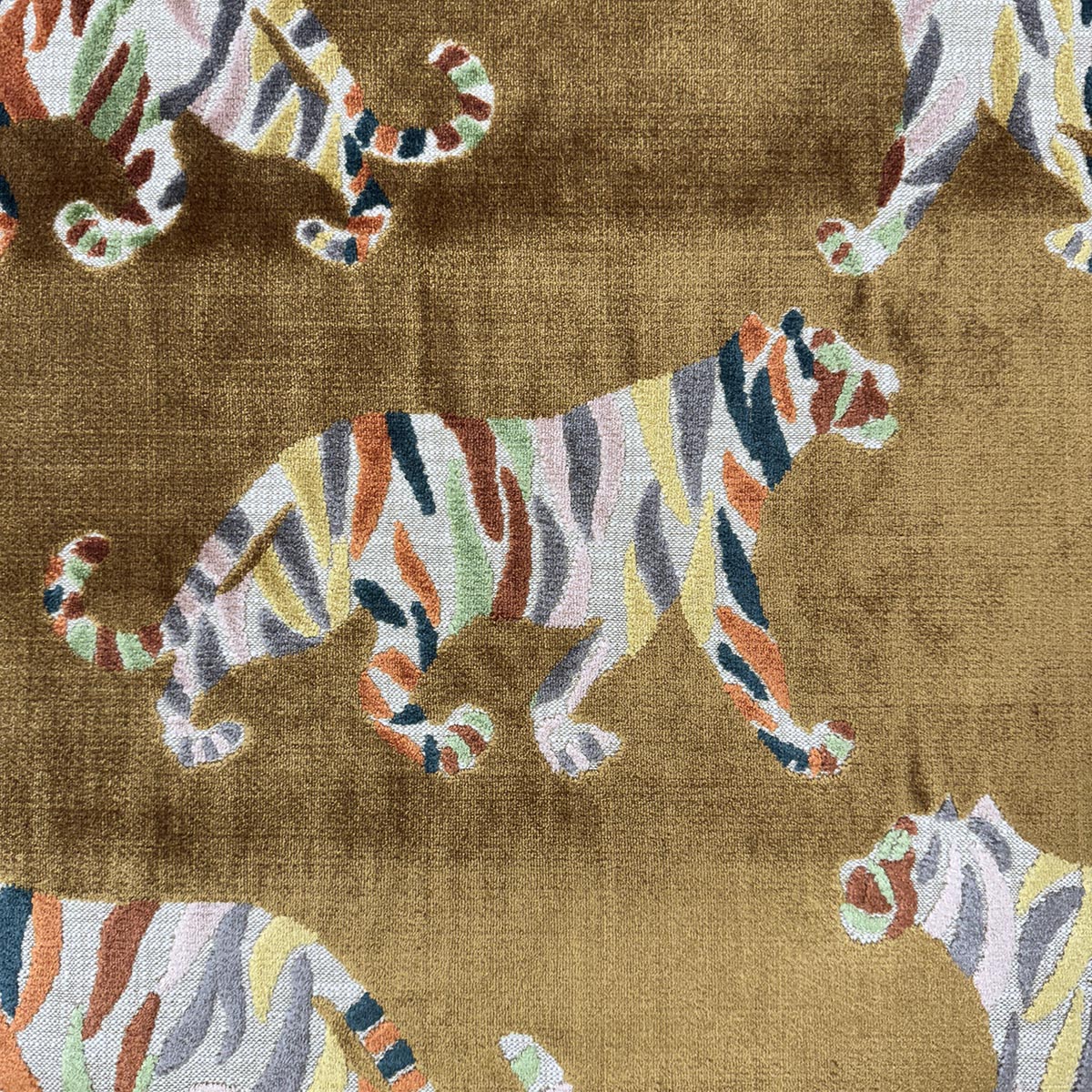 MagFabrics TIGRESS CARAMEL  | Atlanta Fabrics