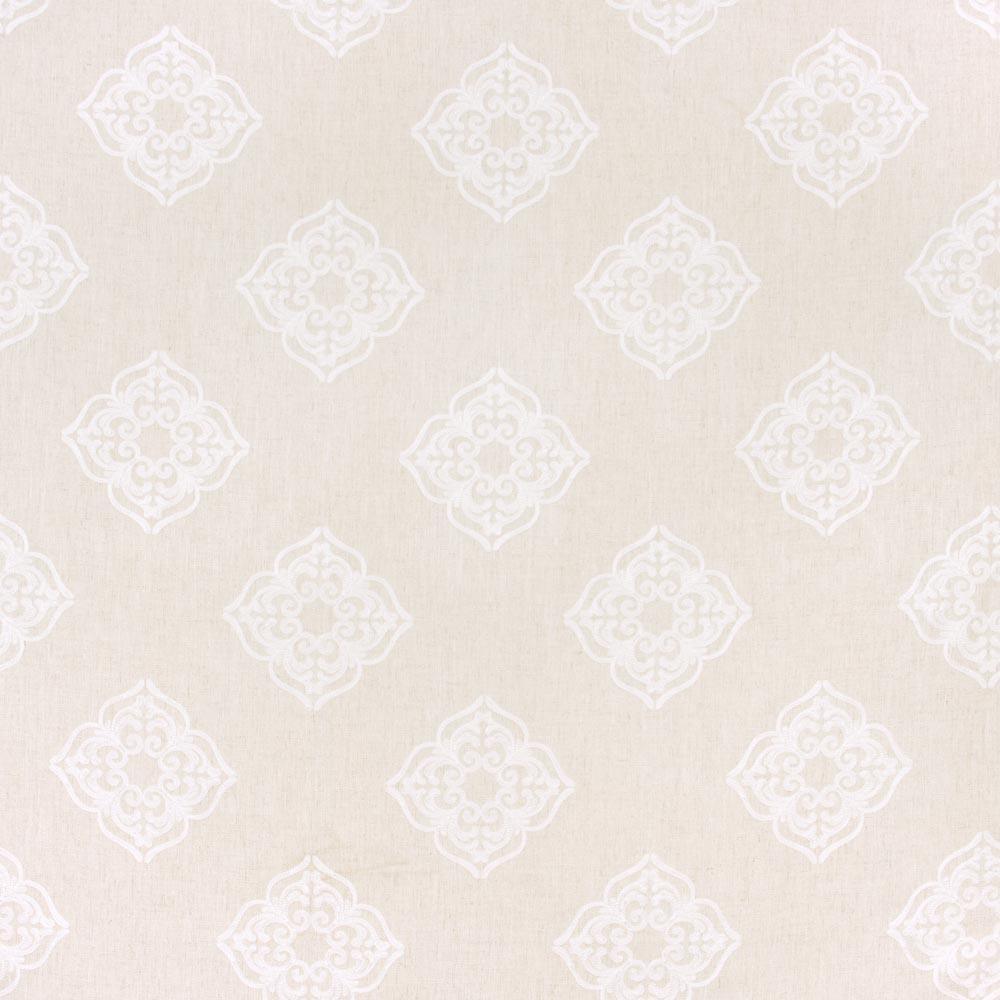 Parlor Games White - Atlanta Fabrics